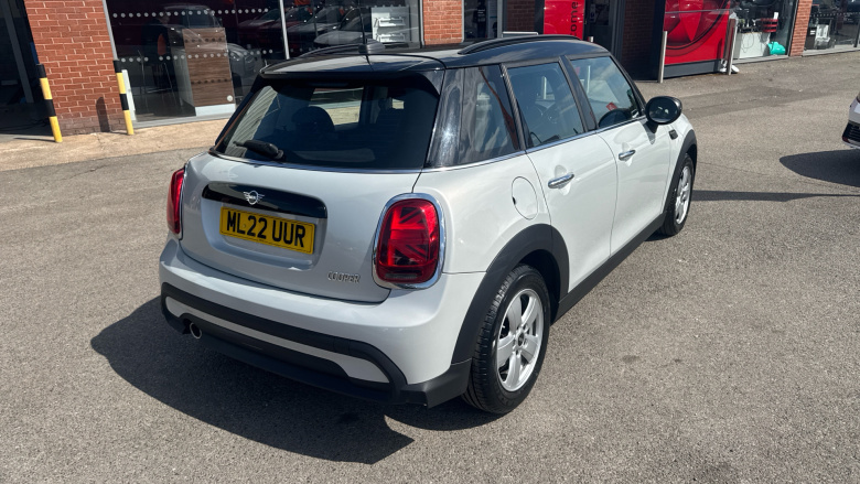 MINI Hatchback 1.5 Cooper Classic II 5dr Auto Petrol Hatchback